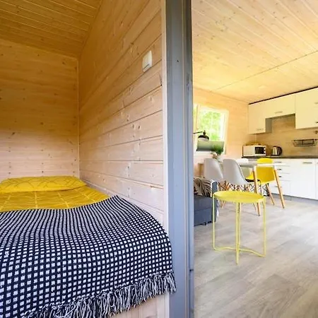 No 3a With Private Jacuzzi *