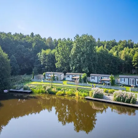 Dom wakacyjny No 3a With Private Jacuzzi Darłowo
