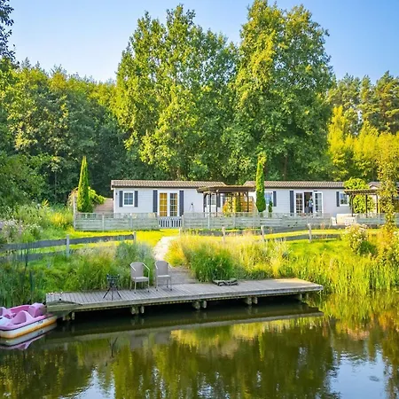 Dom wakacyjny No 3a With Private Jacuzzi